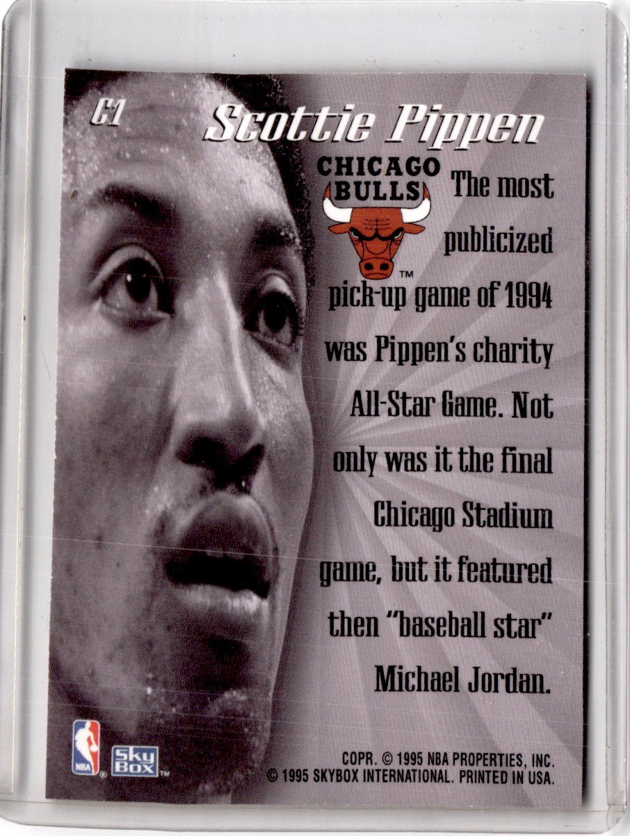 Scottie Pippen – 1995-96 SkyBox Premium #C1 Close-Up