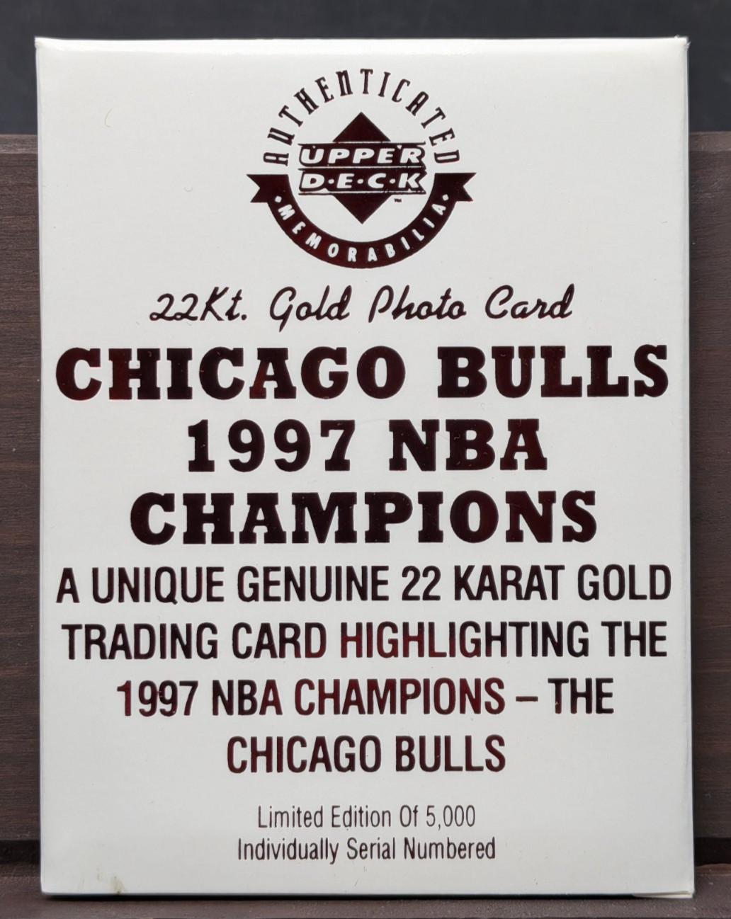 1997 Upper Deck Chicago Bulls NBA Champions 22kt. Gold Photo Card /5000