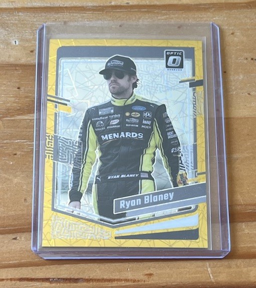 2024 Donruss NASCAR Ryan Blaney #61! Gold Optic Auto 3 /10! See Pictures!
