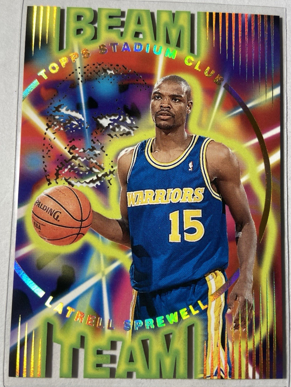 Latrell Sprewell 1995-96 Topps Stadium Club Beam Team Die-Cut Insert Card #B18