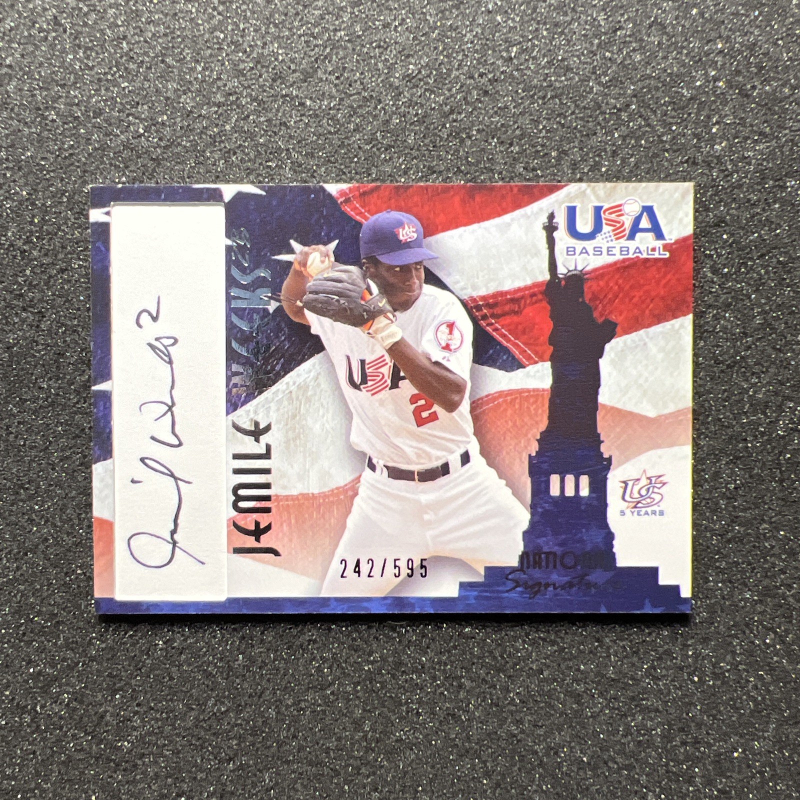 2007 USA Baseball JEMILE WEEKS #A-1 National Team AUTO 242/595 – BASEBALL CARD