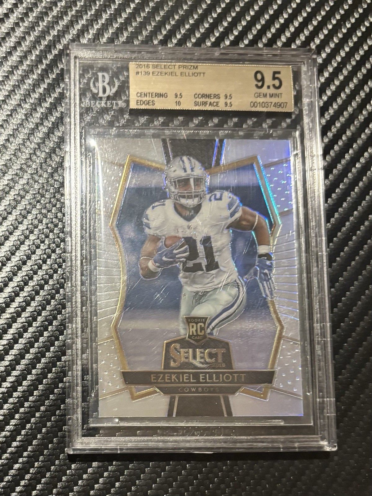 Panini 2016 Select Prizm #139 Ezekiel Elliott RC Dallas Cowboys BGS 9.5