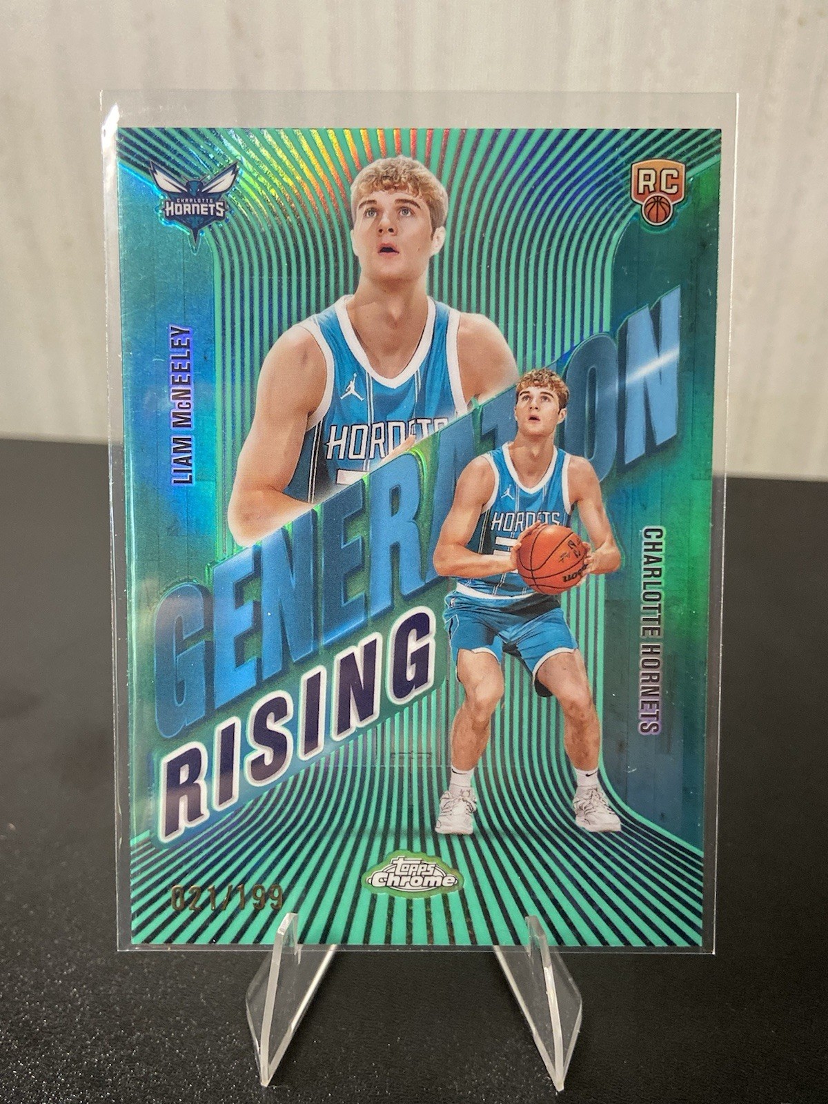2025-26 Topps Chrome – Generation Rising Liam McNeeley #GR-14 Aqua /199 (RC)