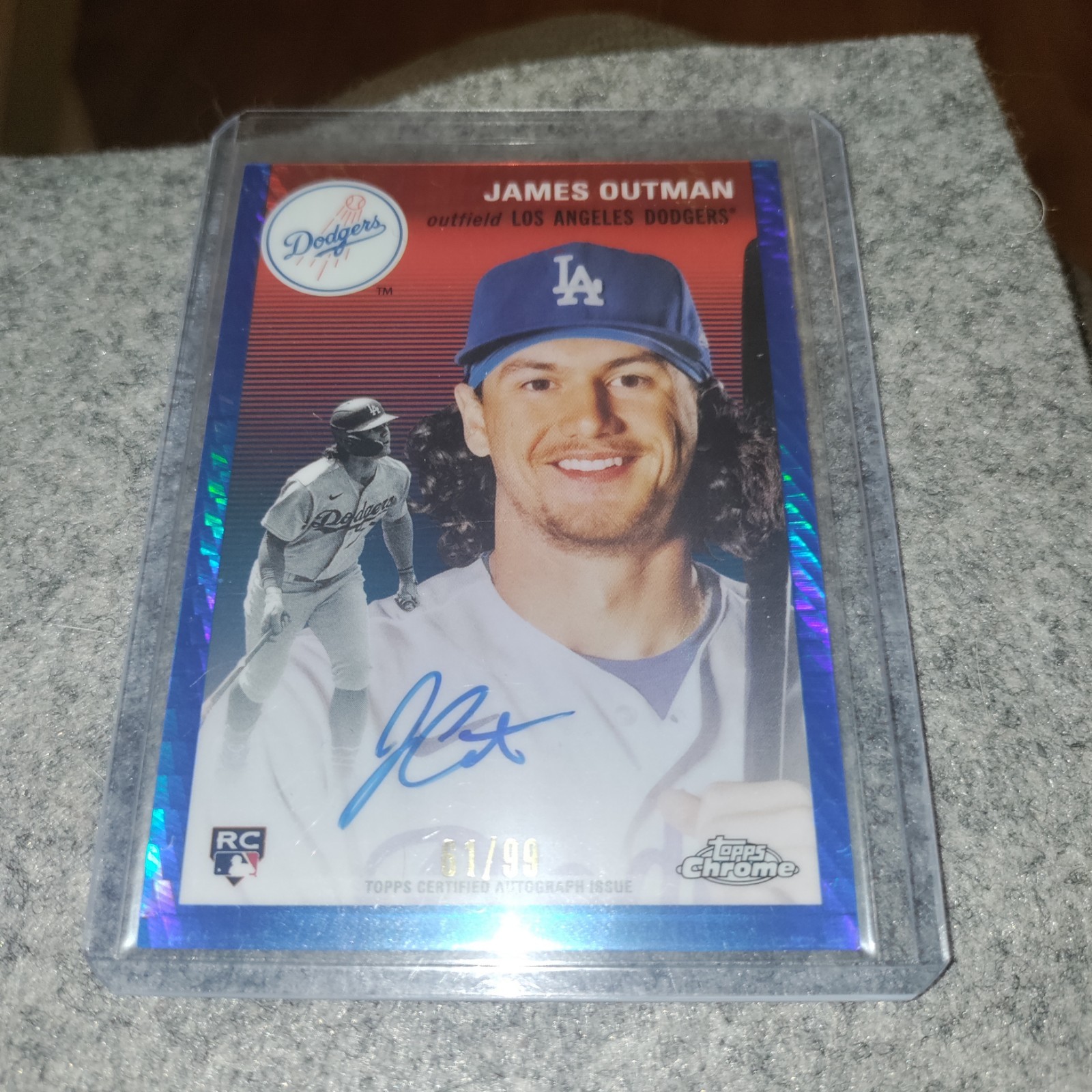 💥 #61/99 2023 Topps Chrome Autographs James Outman #CPA-JO Blue…