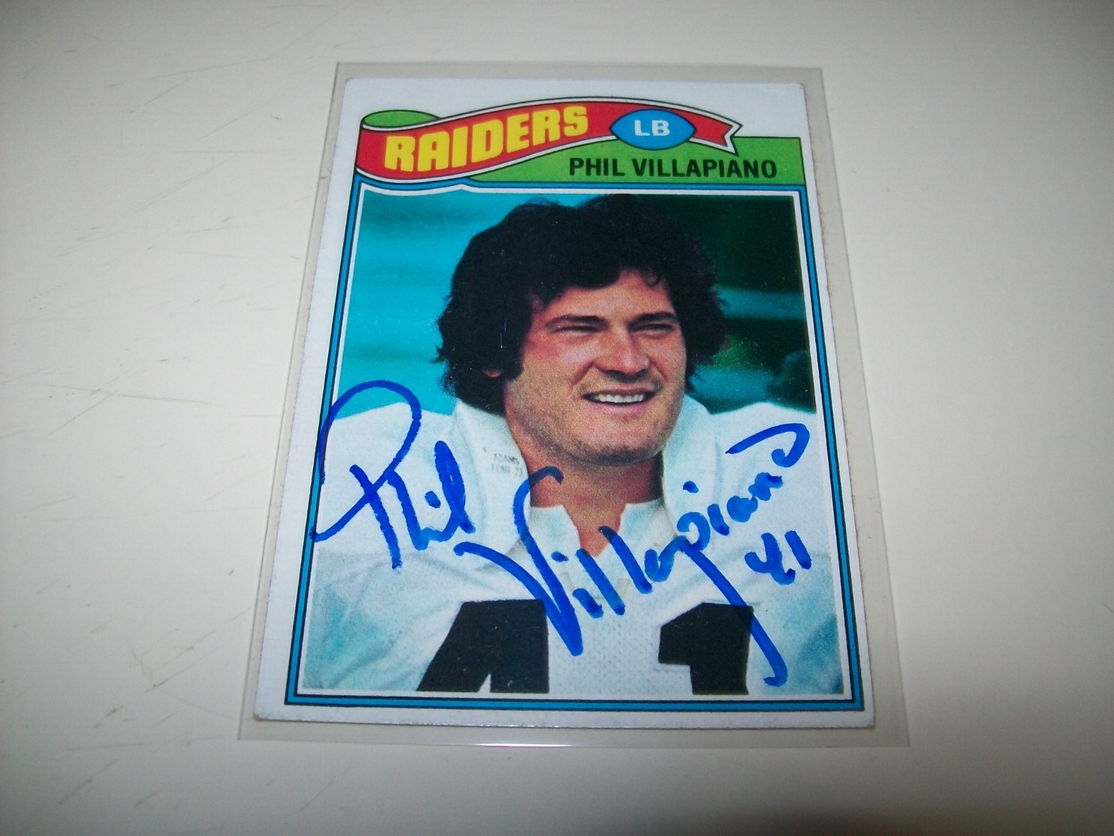 1977 TOPPS PHIL VILLAPIANO AUTOGRAPH SIGNED AUTO #24 OAKLAND RAIDERS