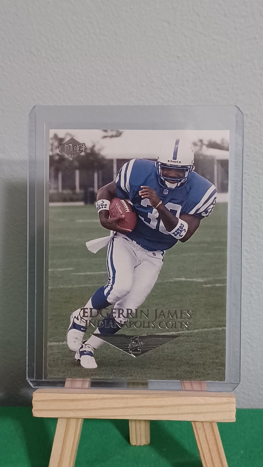 1999 Collector’s Edge First Place #170 Edgerrin James RC Indianapolis Colts