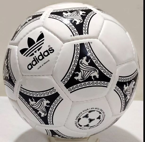 Adidas Etrusco Unico Player Match Ball Coppa del Mondo FIFA Taglia Football