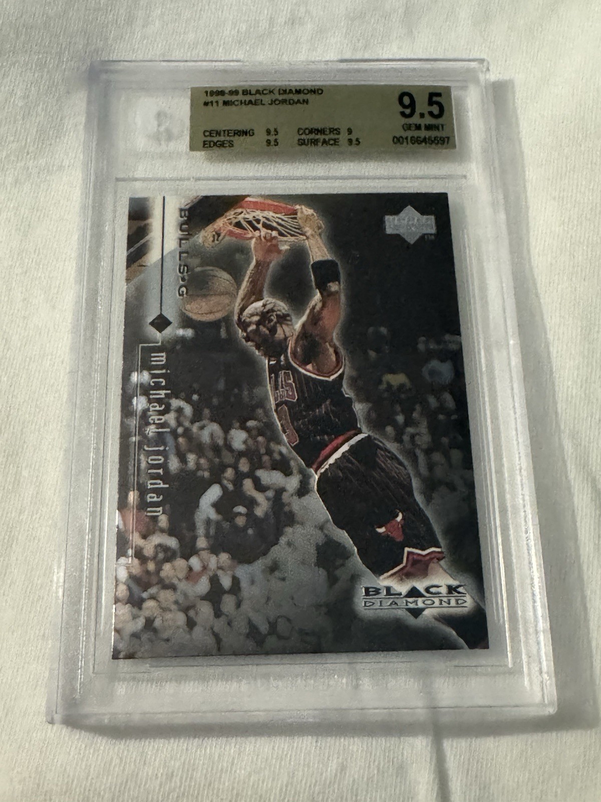1998-99 Black Diamond Michael Jordan #11 BGS 9.5 GEM MINT Bulls