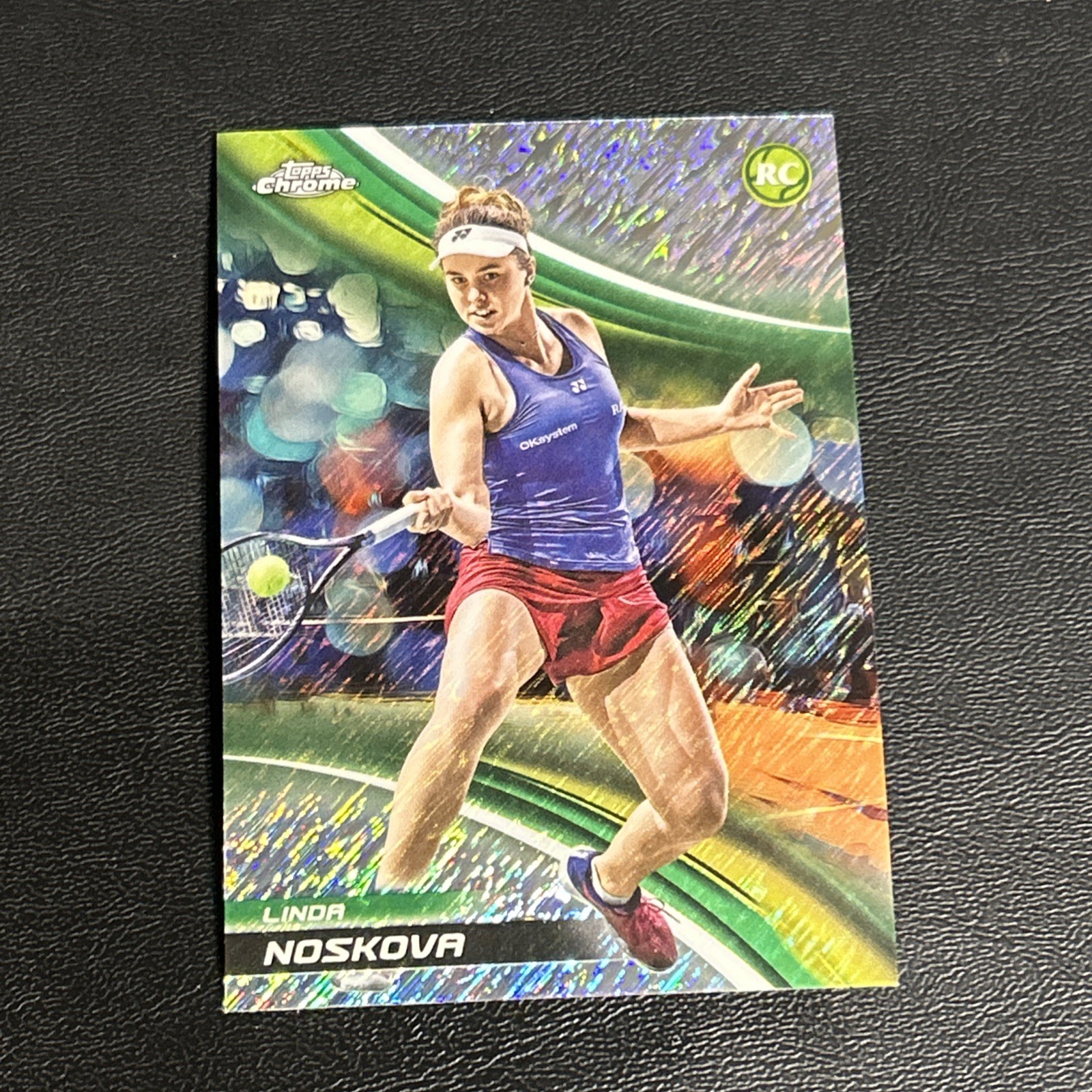 2025 Topps Chrome Linda Noskova Shimmer Refractor RC