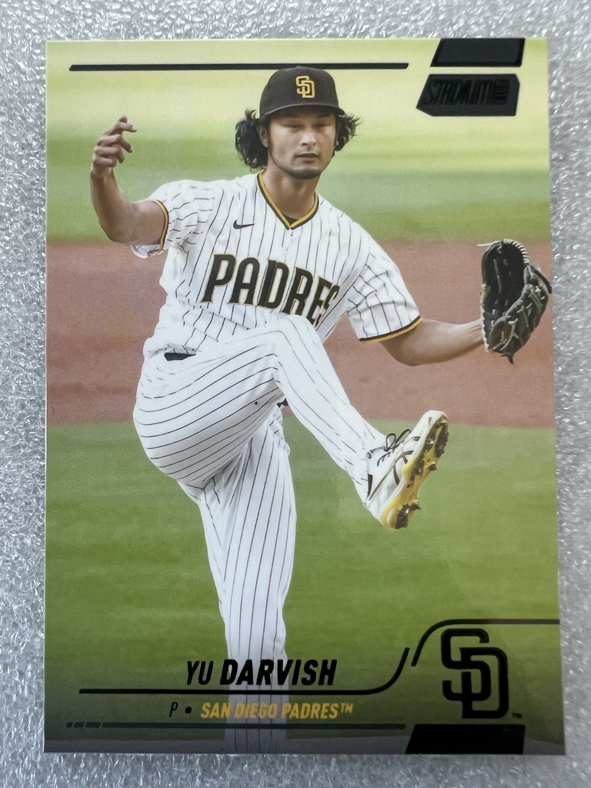 2022 Topps Stadium Club – Yu Darvish #159 Black Foil