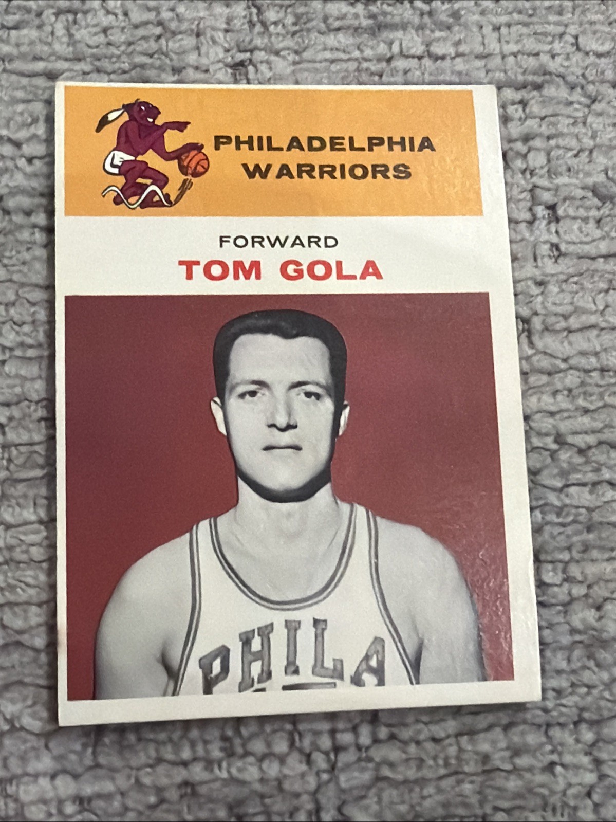 1961 Fleer Basketball #14 Tom Gola Philadelphia Warriors