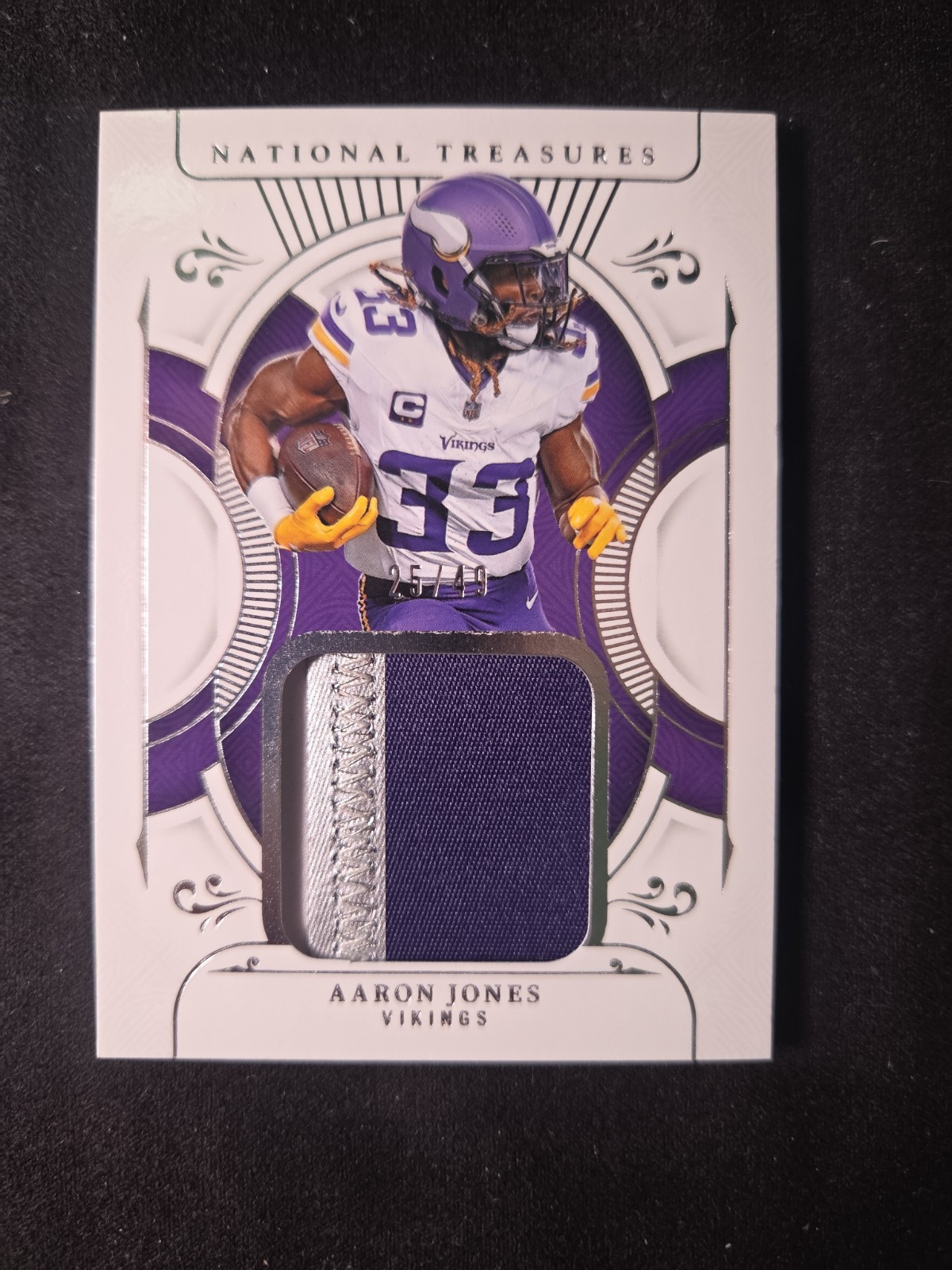 2025 Panini National Treasures #TPAJS Aaron Jones Tri-Color Patch /49 Vikings 🔥