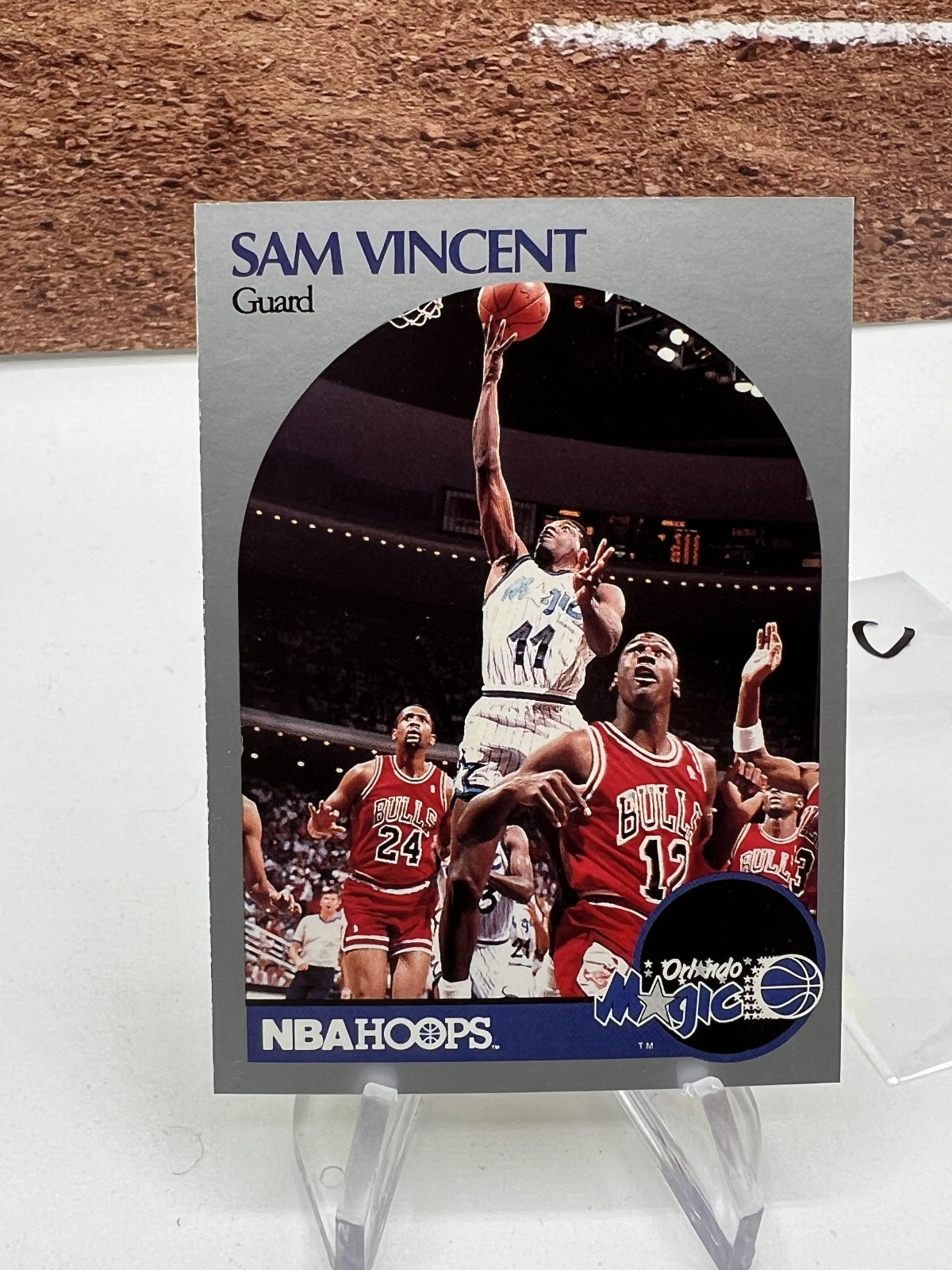 1990-91 Sam Vincent Michael Jordan Wearing Jersey #12 NBA Hoops #223 Magic (C)