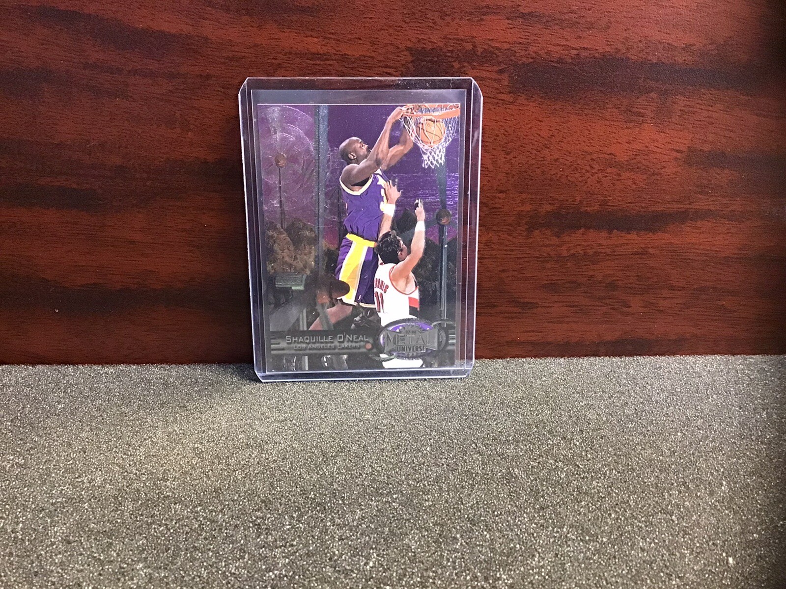 1997-98 Metal Universe Shaquille O’Neal Los Angeles Lakers #50 Magic HOF 🏀🔥