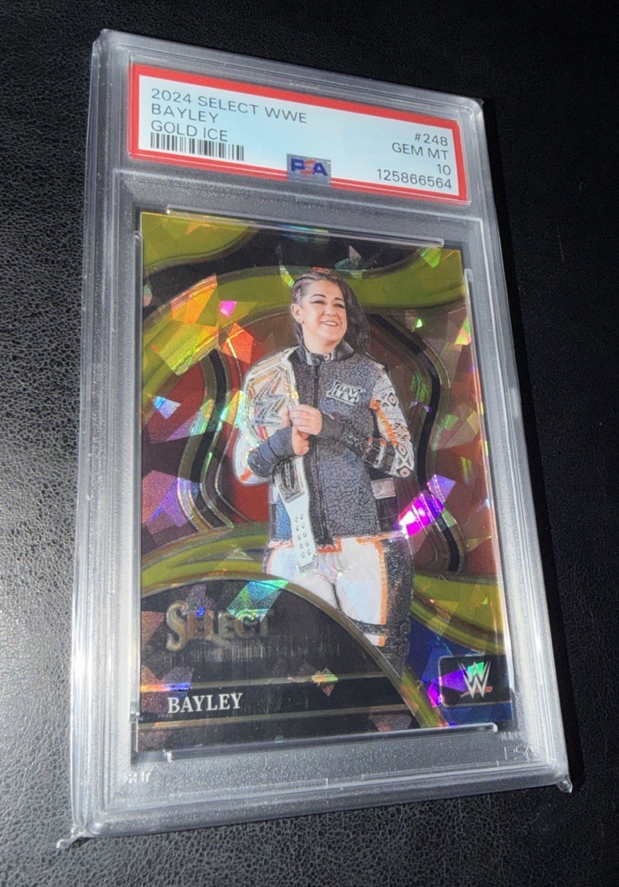 2024 Panini WWE Select – Bayley RINGSIDE GOLD ICE PRIZM /10 SSP PSA 10 POP 1 !!!