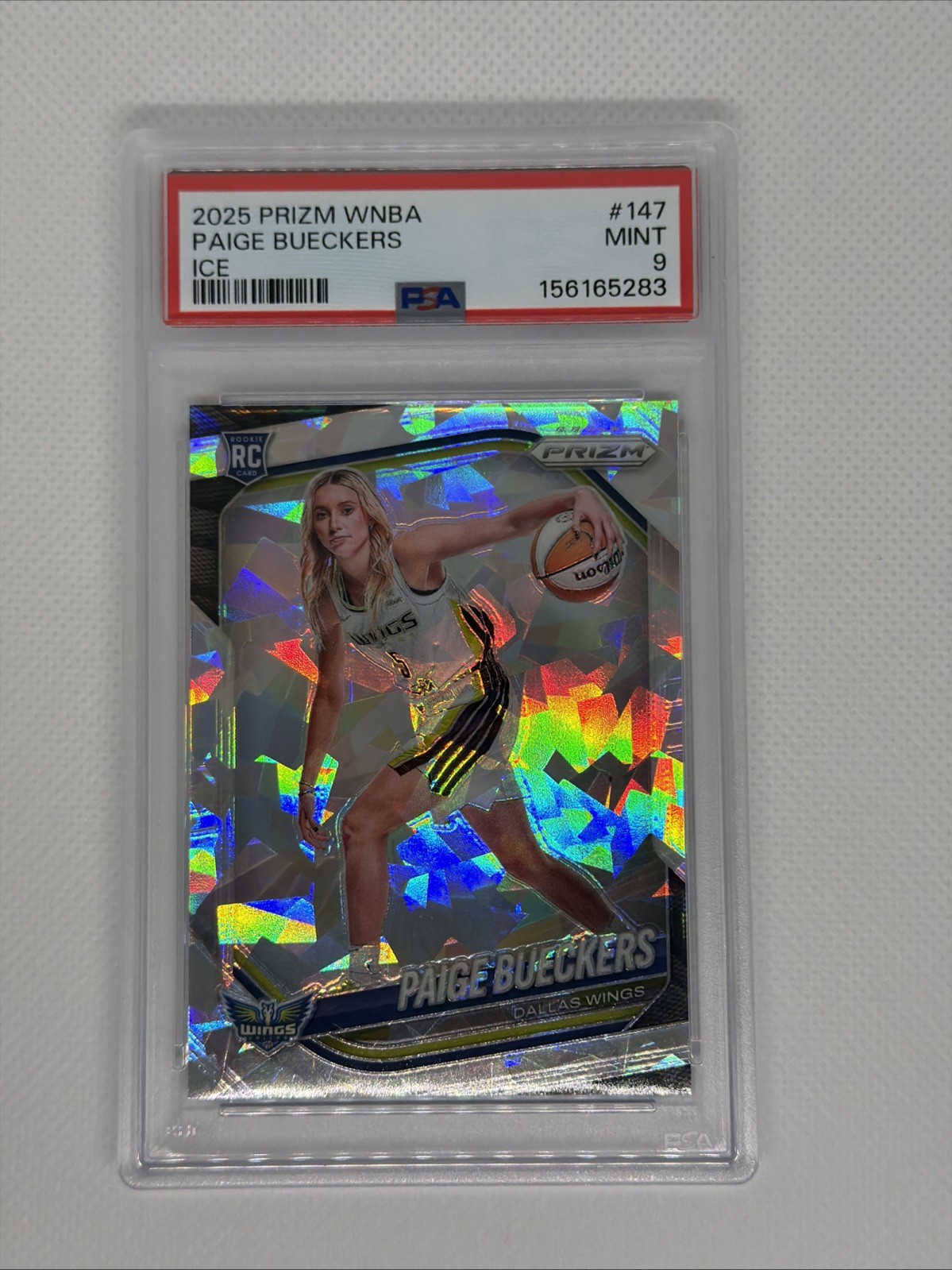2025 Panini Prizm WNBA – Rookie Variation Paige Bueckers #147 Ice Prizm (RC)