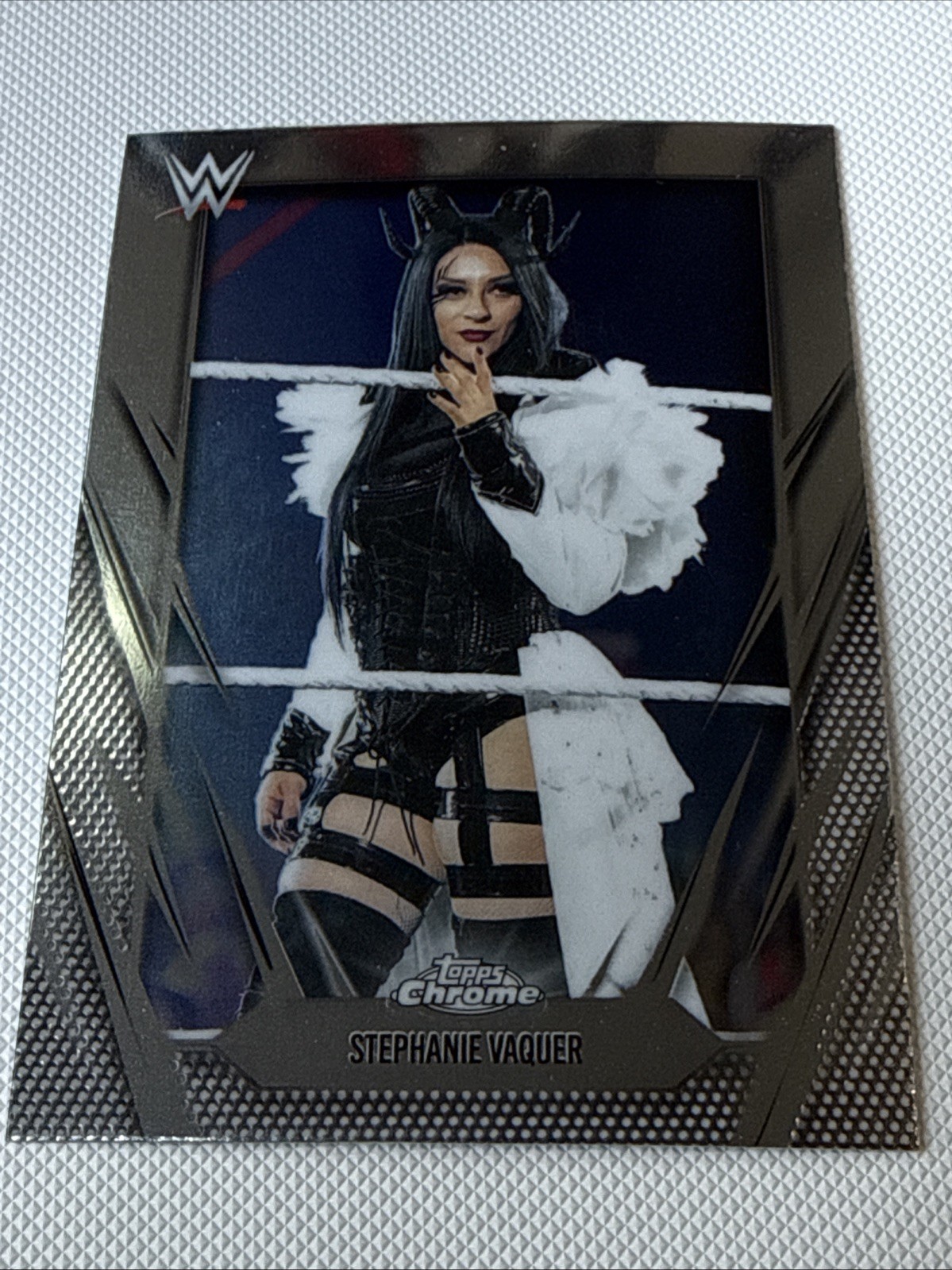 2026 Topps Chrome WWE Wrestling Base Cards #1-200 You Pick/Choose! READ*