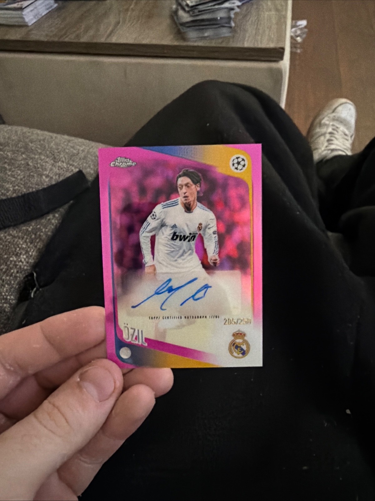 2025-26 Topps Chrome UEFA Club Competitions Mesut Ozil Auto Pink /250