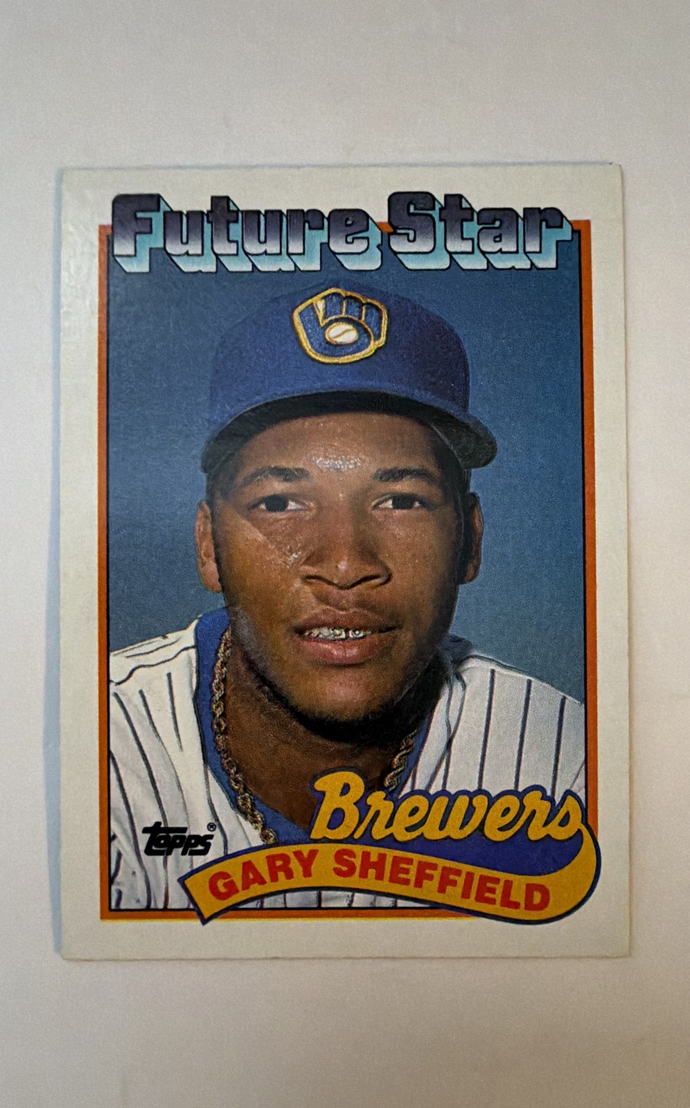 1989 Topps – Future Star Gary Sheffield #343 Small Gap Between Hat and Future…