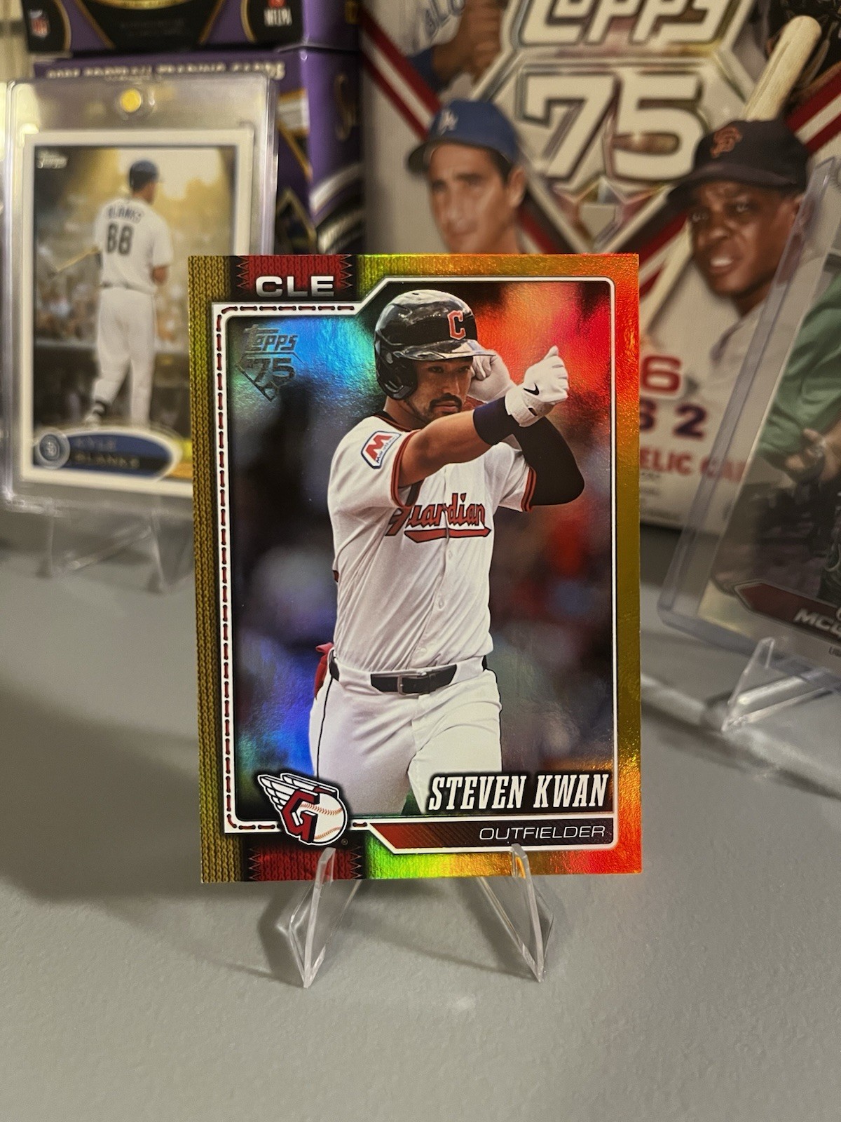 2026 Topps Baseball Series 2 Steven Kwan #675 Gold /50 2026 Guardians