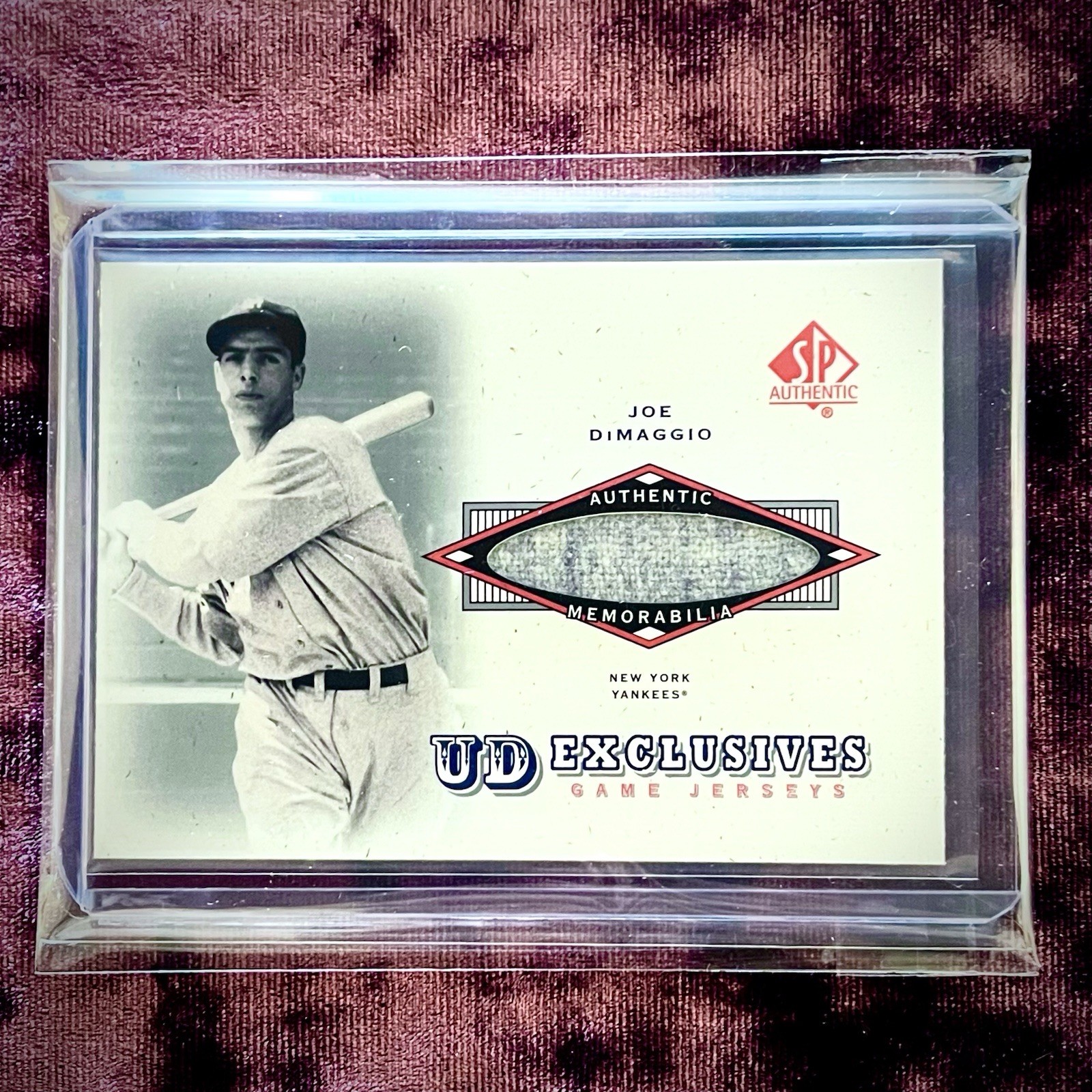 Joe DiMaggio 2001 SP Authentic Game Worn Jersey Patch NY Yankees MLB HOF Legends