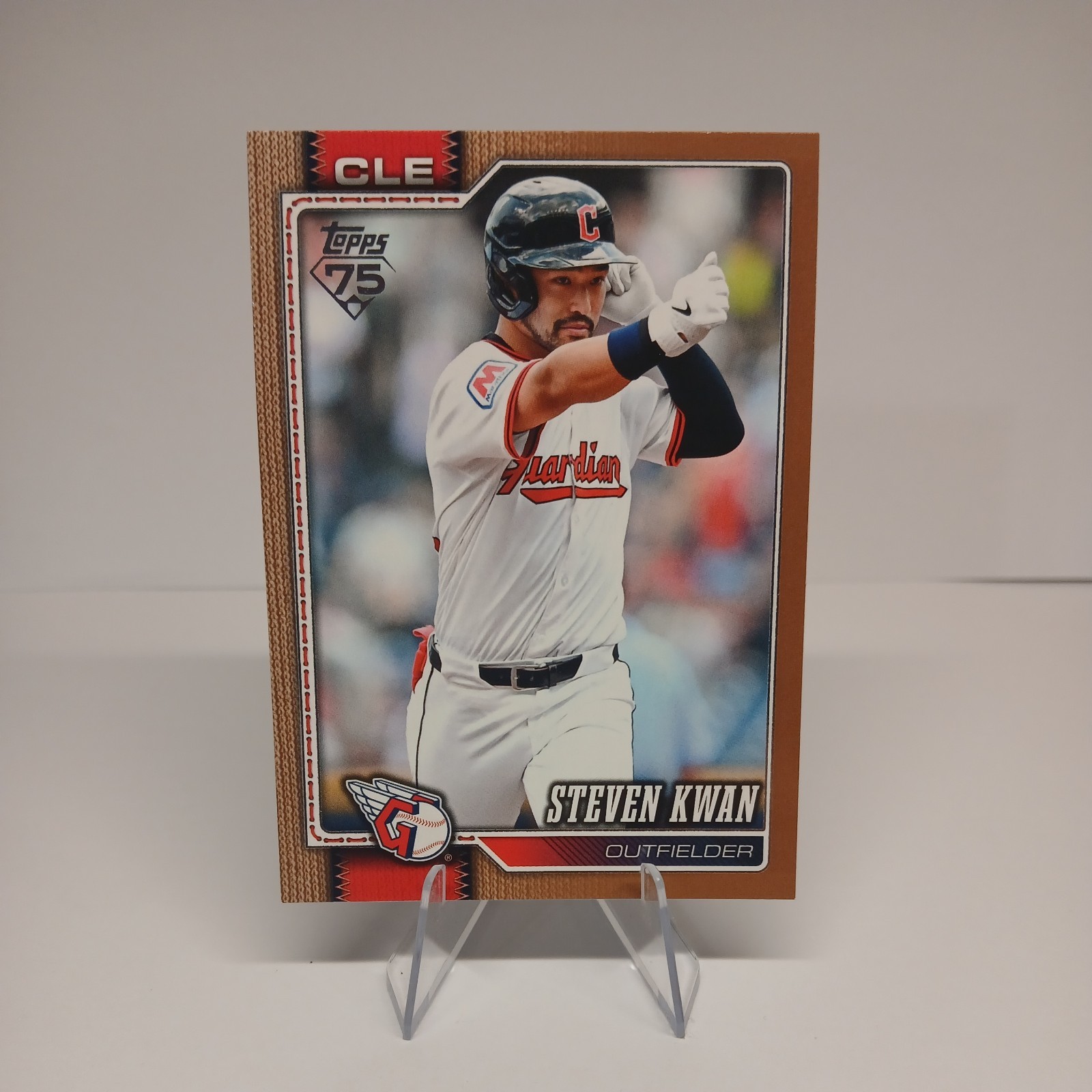 2026 Topps Baseball Series 2 Steven Kwan #675 Gold /2026 Guardians
