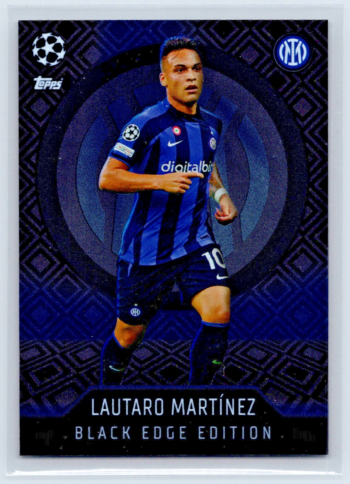 Lautaro Martínez 2022–23 Topps UEFA Champions League Black Edge Edition