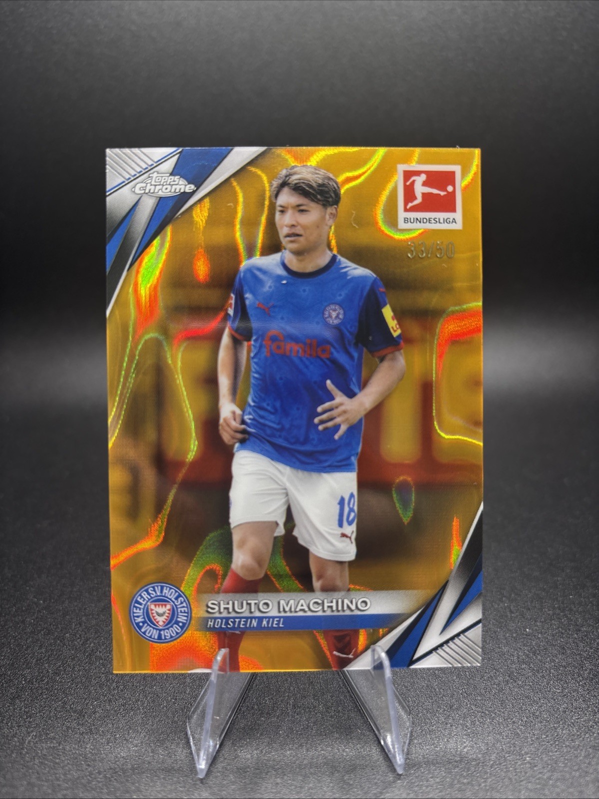 2024-25 Topps Chrome Bundesliga – Shuto Machino #56 Gold Lava Refractor /50 (RC)