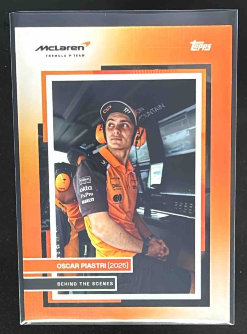 2025 Topps Mclaren Racing Oscar Piastri Behind the Scenes Pit Wall