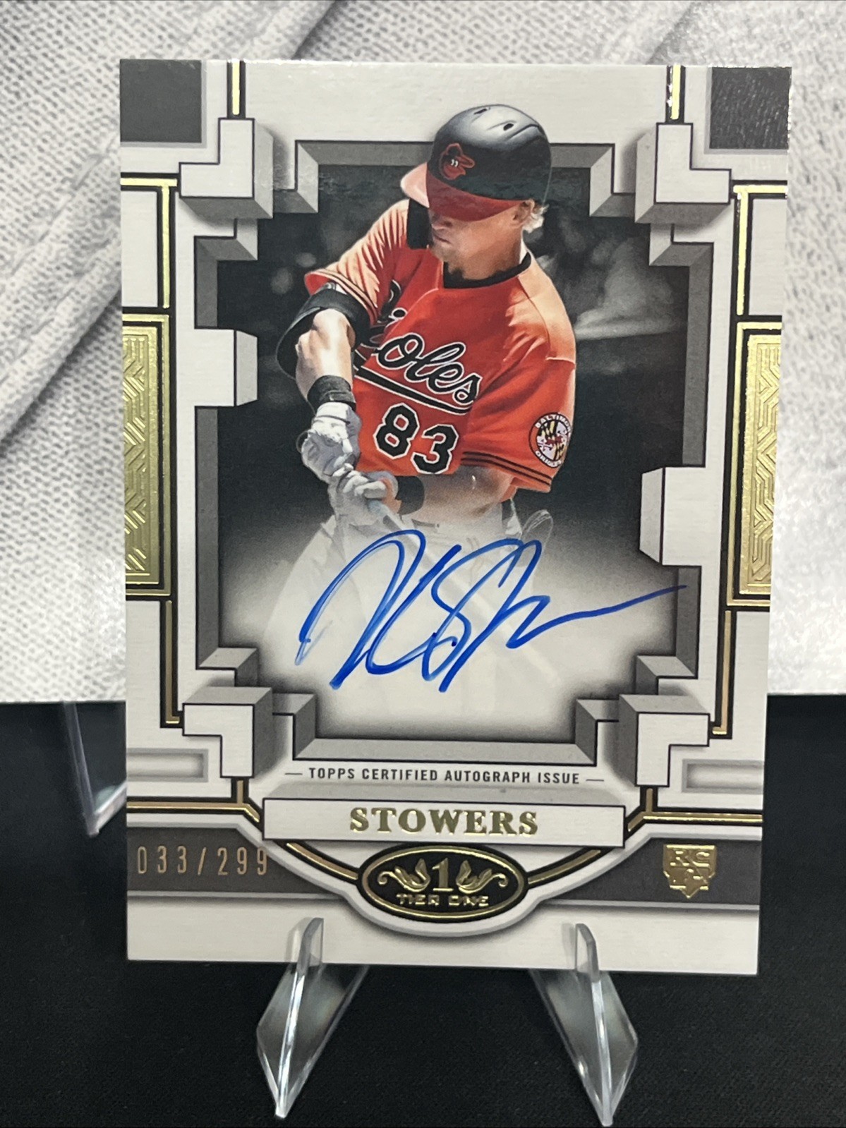 2023 Topps Tier One – Breakout Autographs Kyle Stowers #BOA-KS2 /299 (AU, RC)