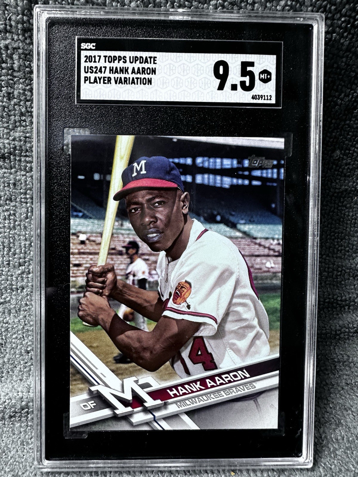 Topps 2017 Update Hank Aaron Player Variation #US247 SGC 9.5 Graded Card