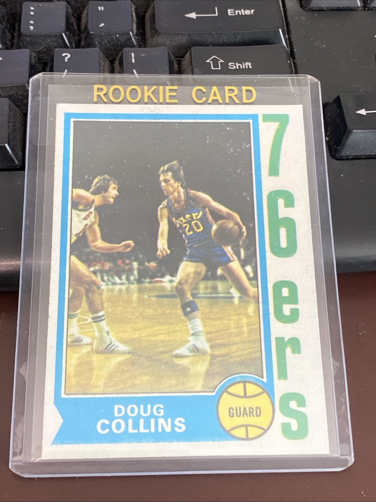 Doug Collins RC 1974-75 Topps Basketball #129 -Rookie / Philadelphia 76ers / HOF