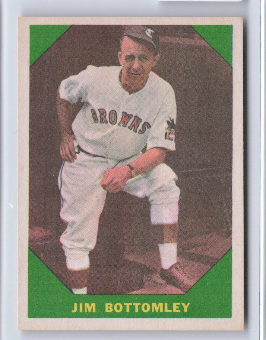 1960 Fleer Jim Bottomley #45 – Reds – MINT – S6100