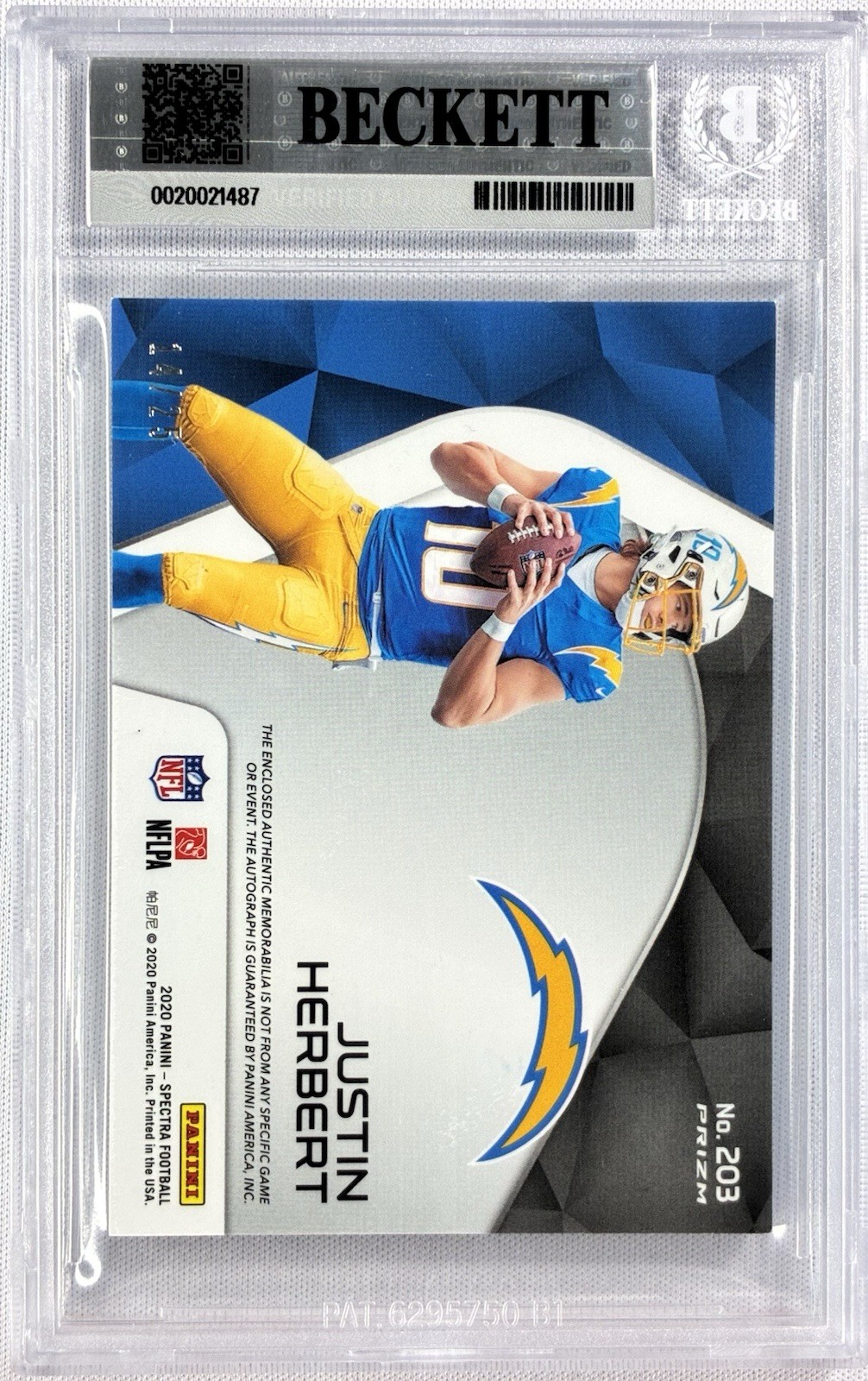 2020 Panini Spectra Justin Herbert Rookie Patch Auto Wave /25 BGS 9 (RC)