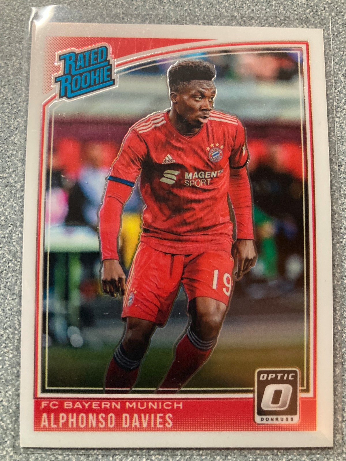 ALPHONSO DAVIES – 2018-19 DONRUSS OPTIC RATED ROOKIE RC #176 FOOTBALL / SOCCER