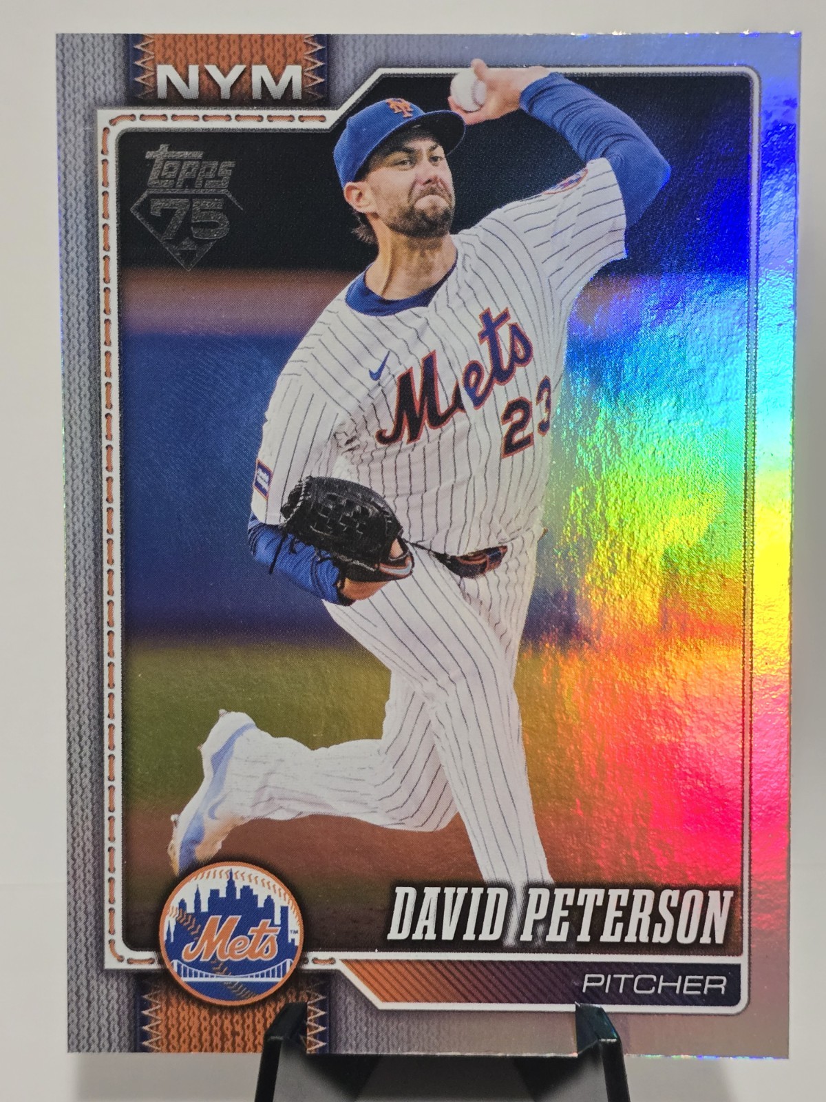 2026 Topps Series 1 #215 David Peterson – New York Mets – Rainbow Foil