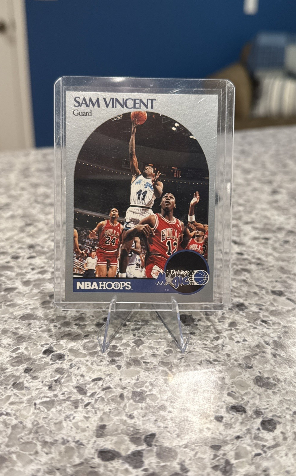 1990-91 NBA Hoops – Michael Jordan, Sam Vincent #223 Michael Jordan Wearing #12