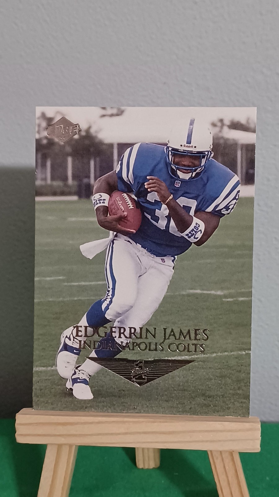 1999 Collector’s Edge First Place #170 Edgerrin James RC Indianapolis Colts