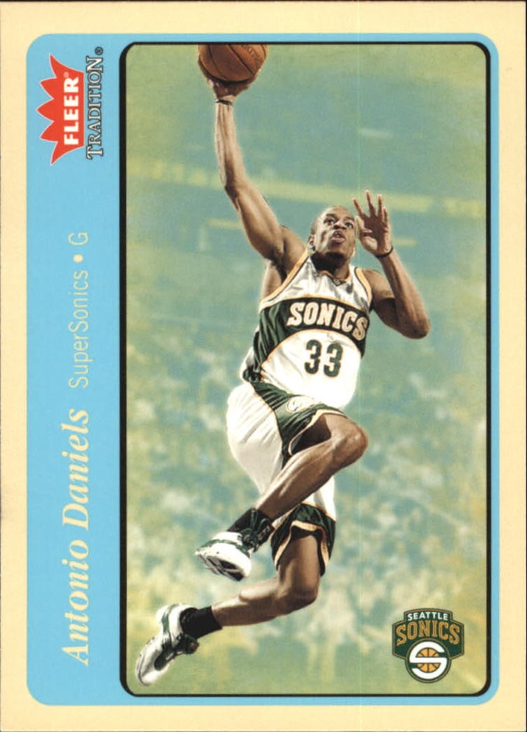 2004-05 Fleer Tradition Blue #48 Antonio Daniels – BSK