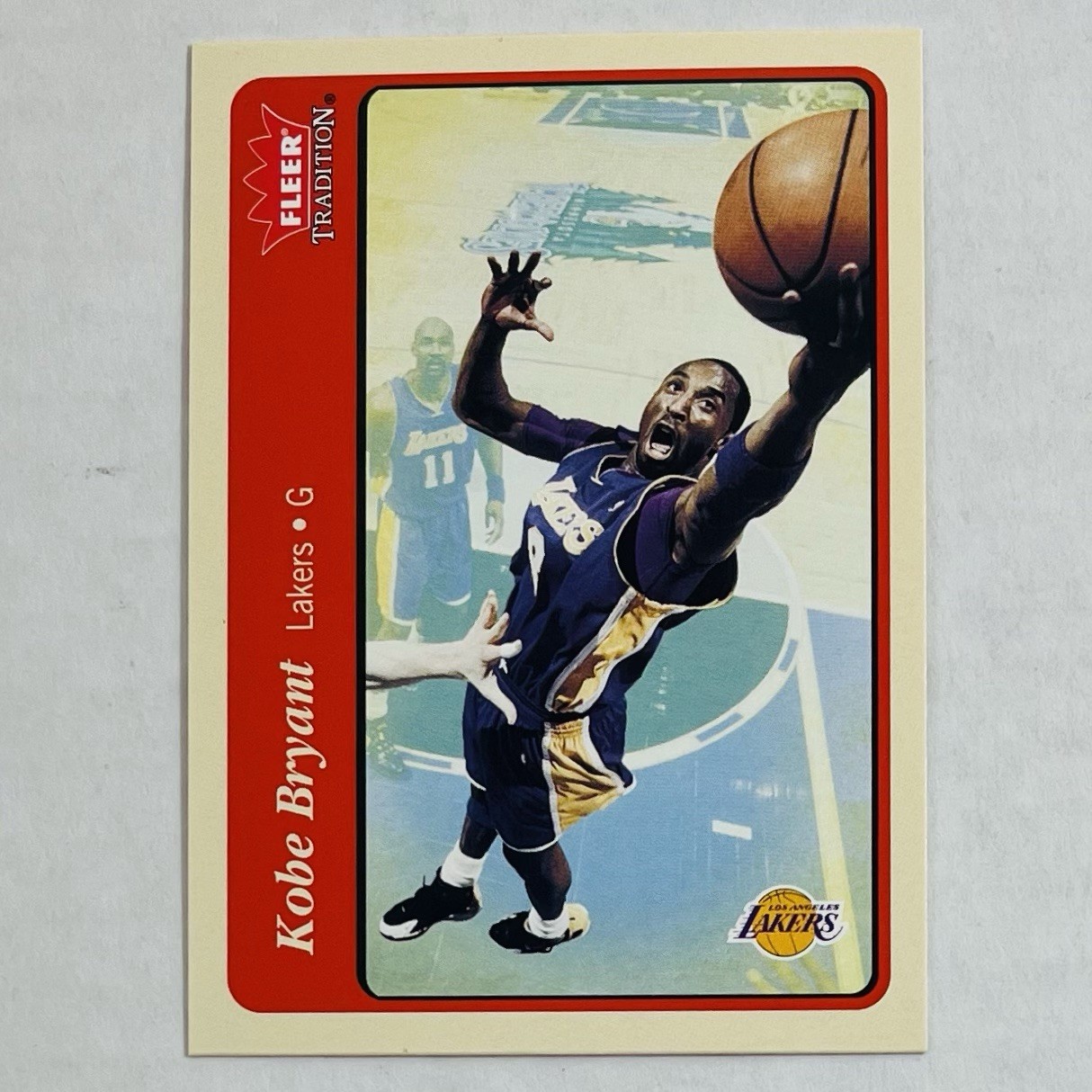 Kobe Bryant 2004-05 Fleer Tradition Base Set #126 Black Mamba Lakers