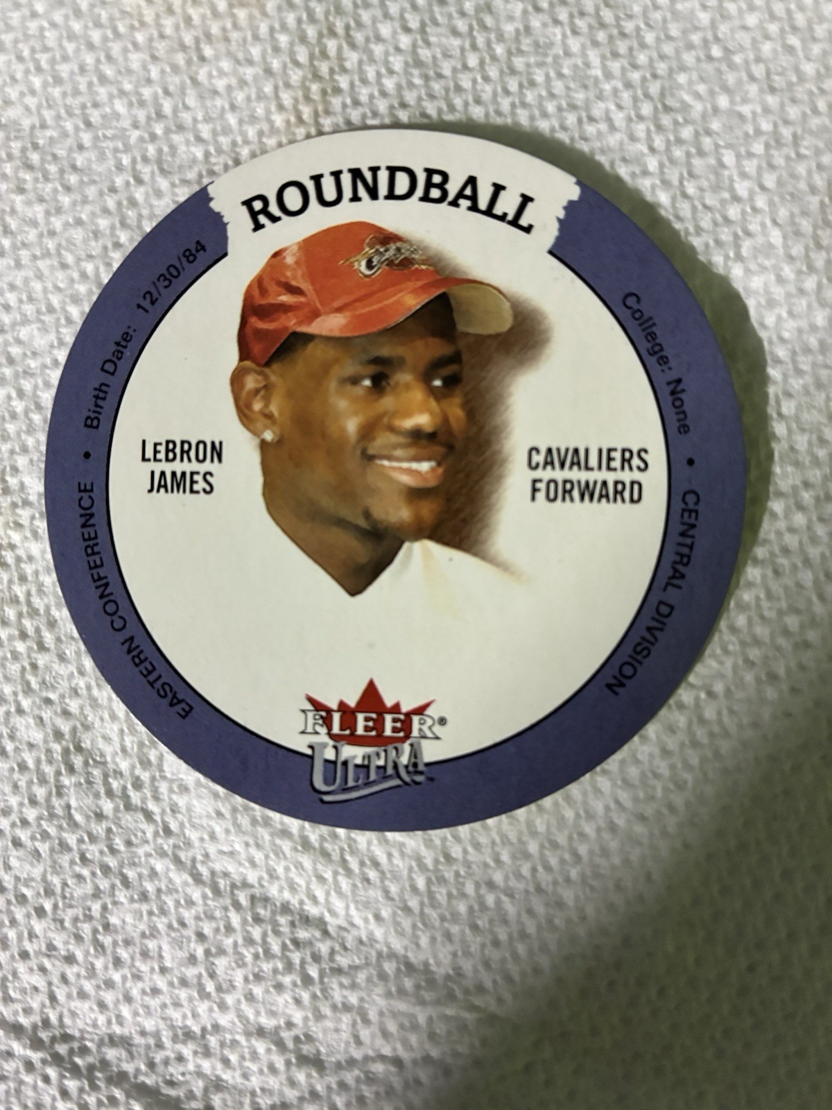 2003-04 Fleer Ultra Roundball LaBron James Rookie #31