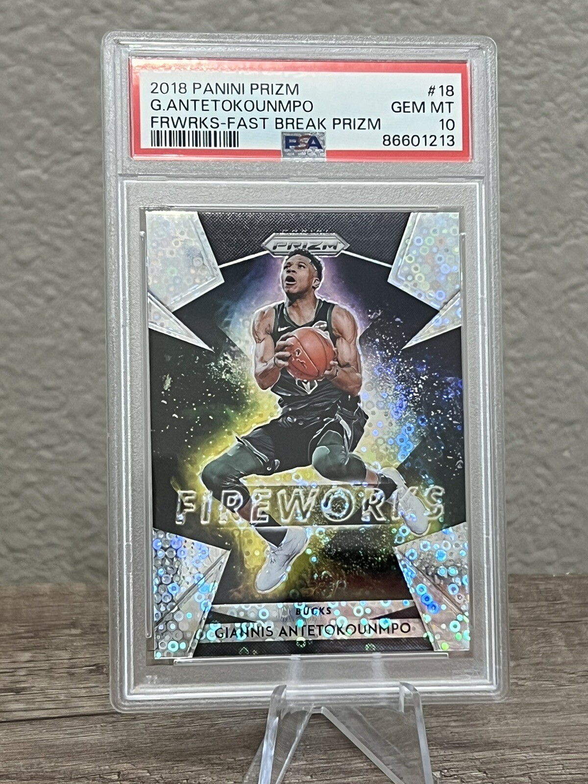 2018-19 Prizm Giannis Antetokounmpo Fireworks Fast Break Prizm PSA 10 Gem Mint