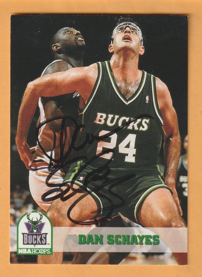 Dan Schayes Milwaukee Bucks AUTO Signed 1993-94 Hoops Syracuse Orange