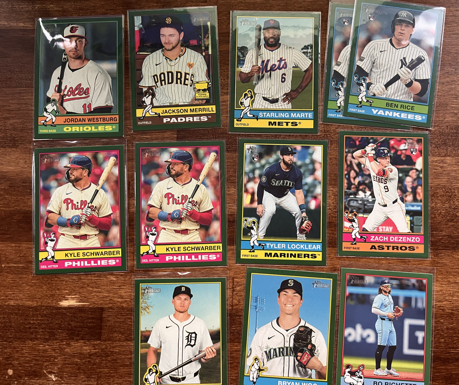 2025 Topps Heritage – High Numbers SP – BASE & INSERTS (#401 – 500) You Pick