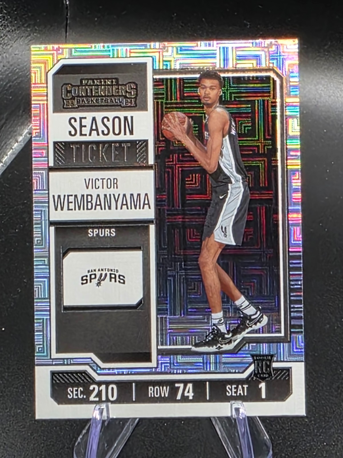 2023-24 PANINI CONTENDERS VICTOR WEMBANYAMA SEASON TICKET MOJO #11