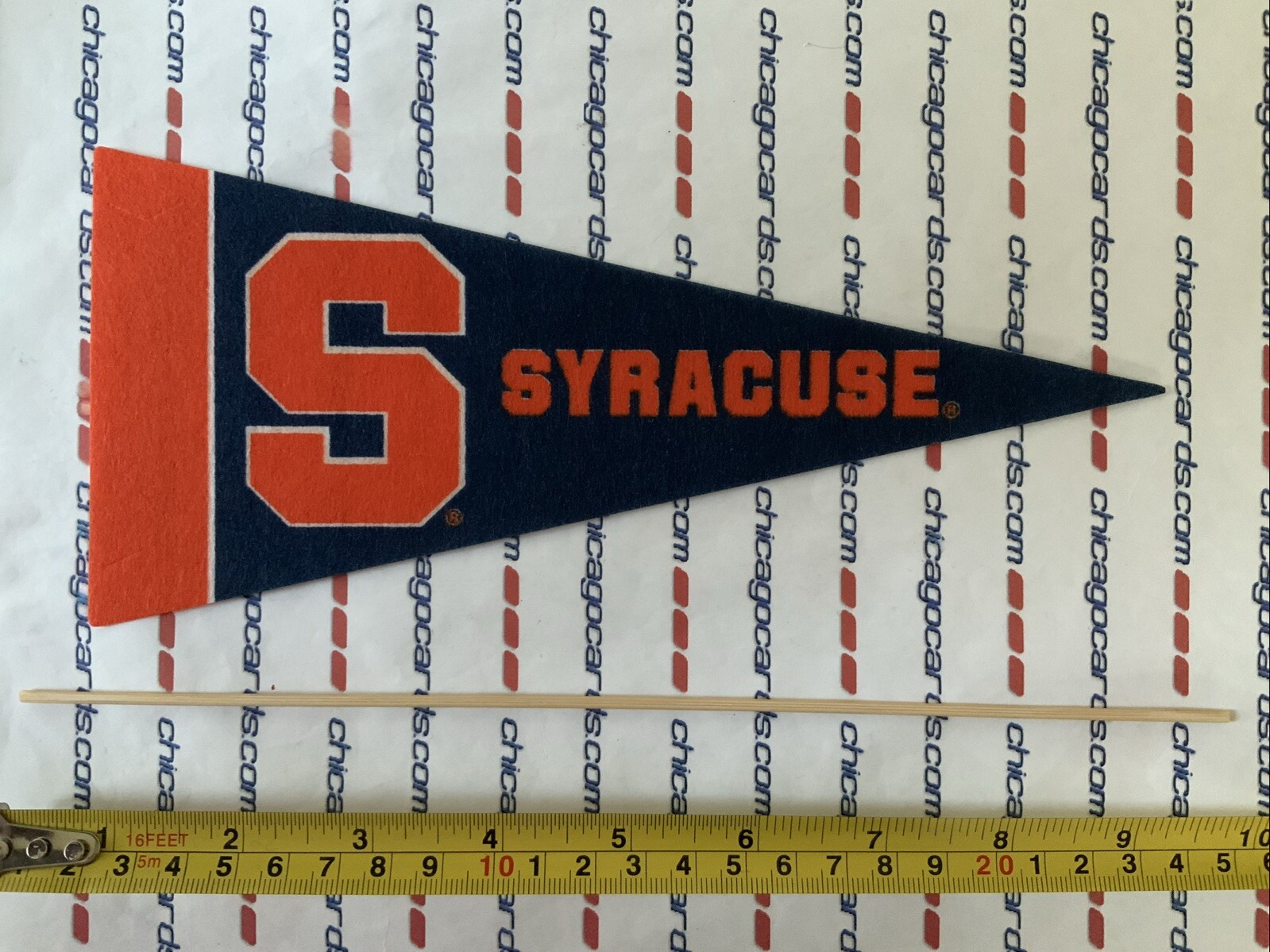 ONE Syracuse University Orange 4″x9″ Mini Team Pennant & 10″ Stick Room Decor