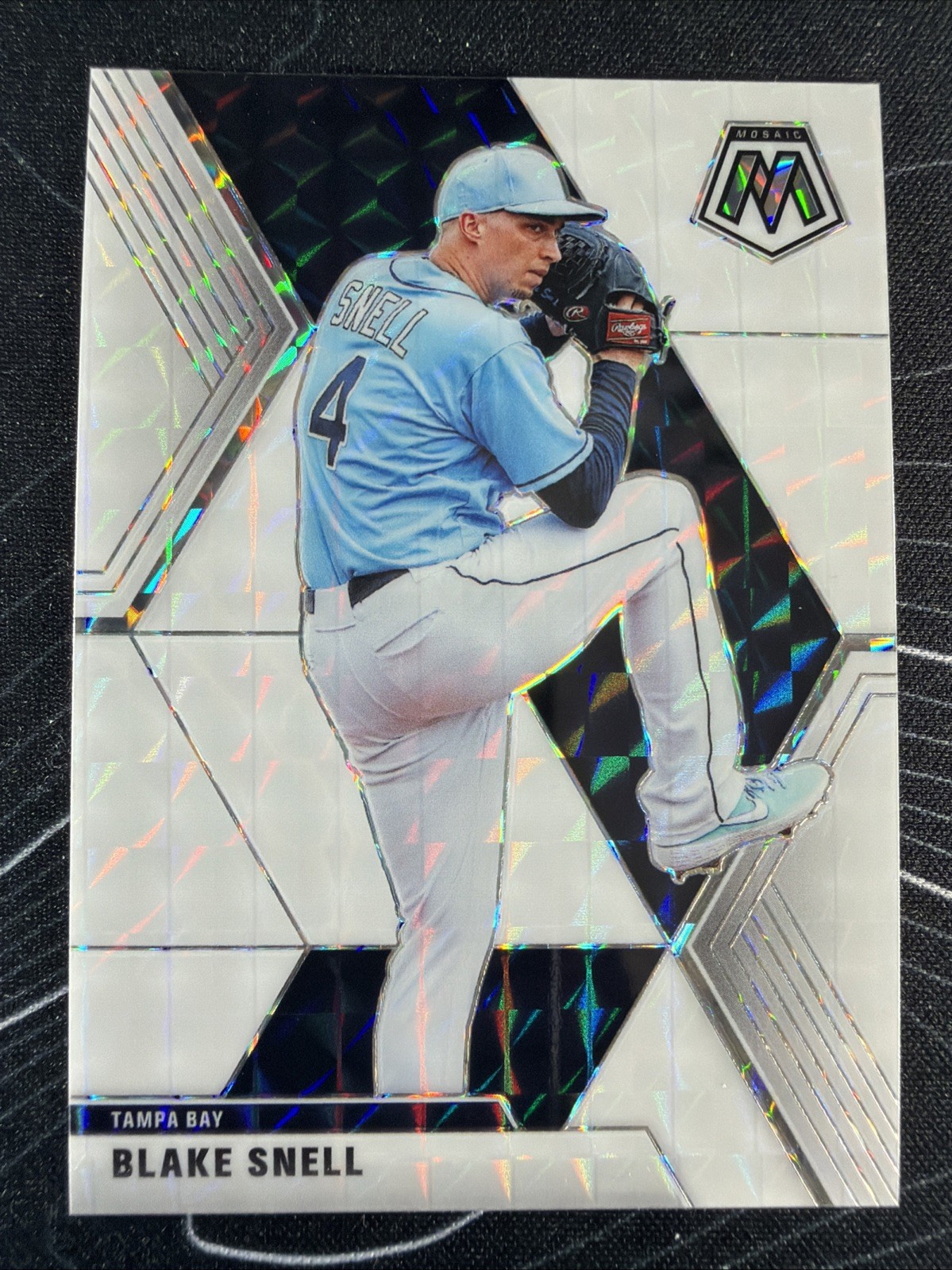 2020 PANINI MOSAIC BLAKE SNELL #74 WHITE MOSAIC PRIZM #D /25 SP MLB