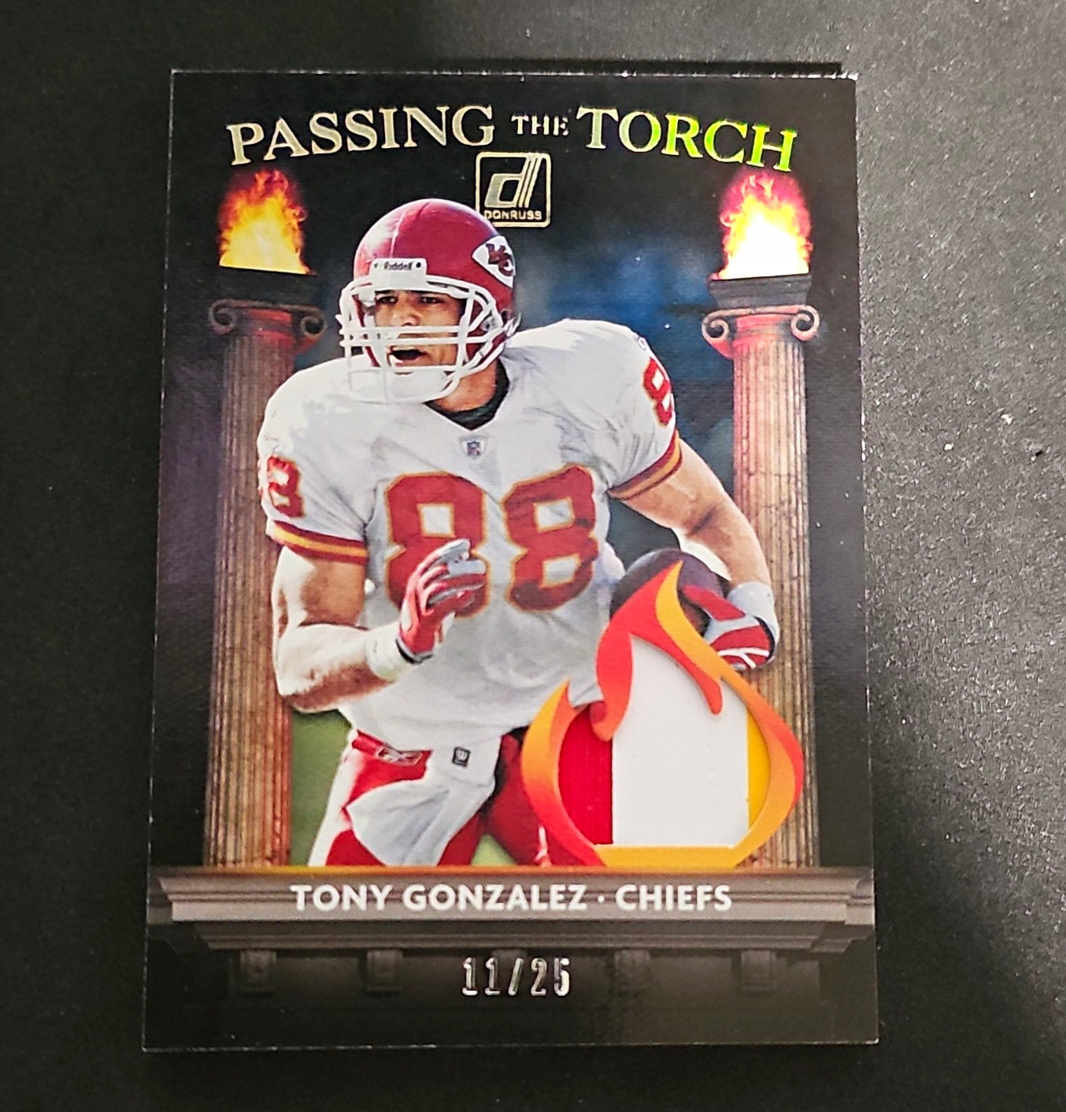 Panini Donruss 2020 Passing the Torch Kelce Gonzalez #14 Prime Jersey 11/25