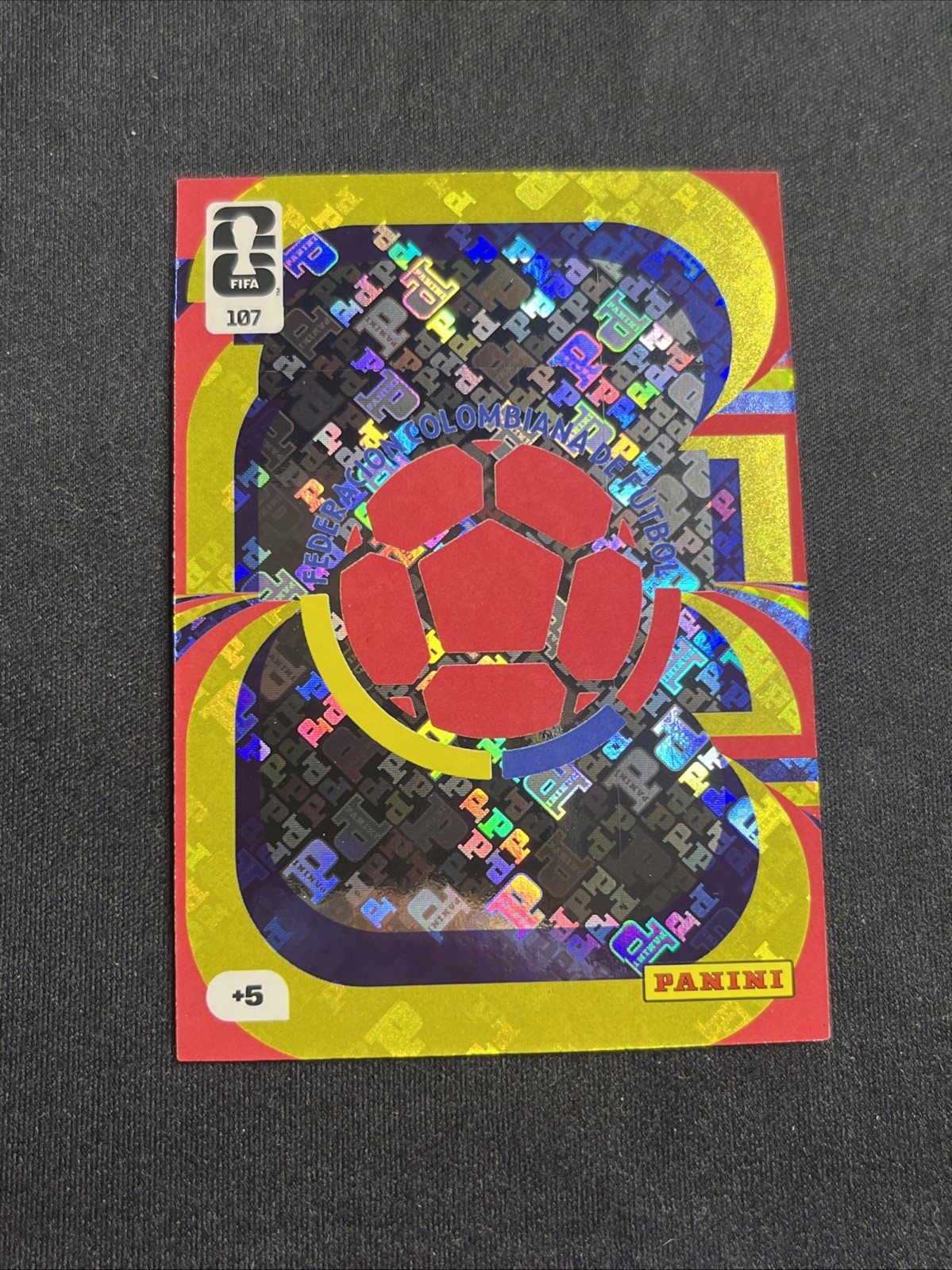 Panini FIFA World Cup Adrenalyn 2026 No. 107 Colombia Team Crest