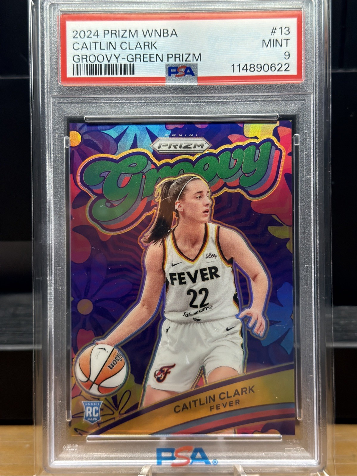 2024 Panini Prizm WNBA Groovy GREEN Caitlin Clark #13 RC PSA 9